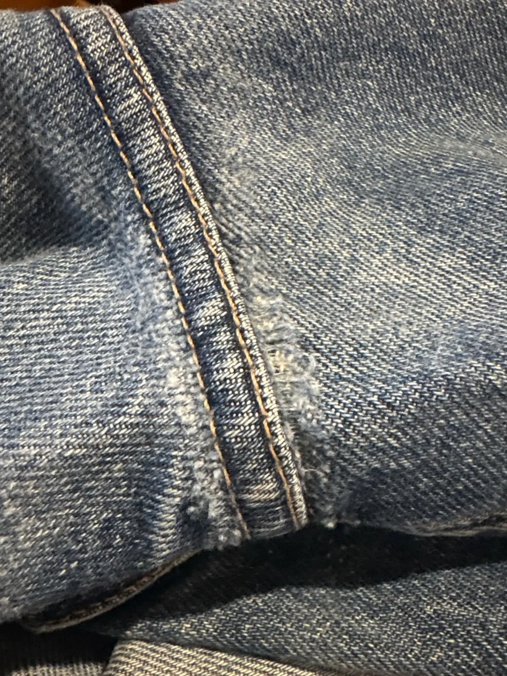Vintage Guess Jeans Pascal Loose Fit Tapered Leg Made in USA Denim Jeans 34x30